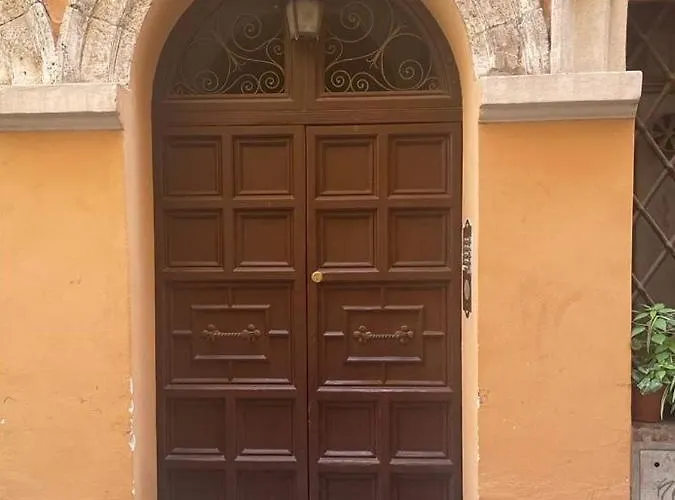 Отель типа "постель и завтрак" In Piazza